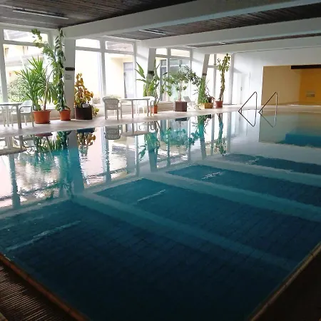 Berghof Haus Rachel Mit Pool Apartment *
